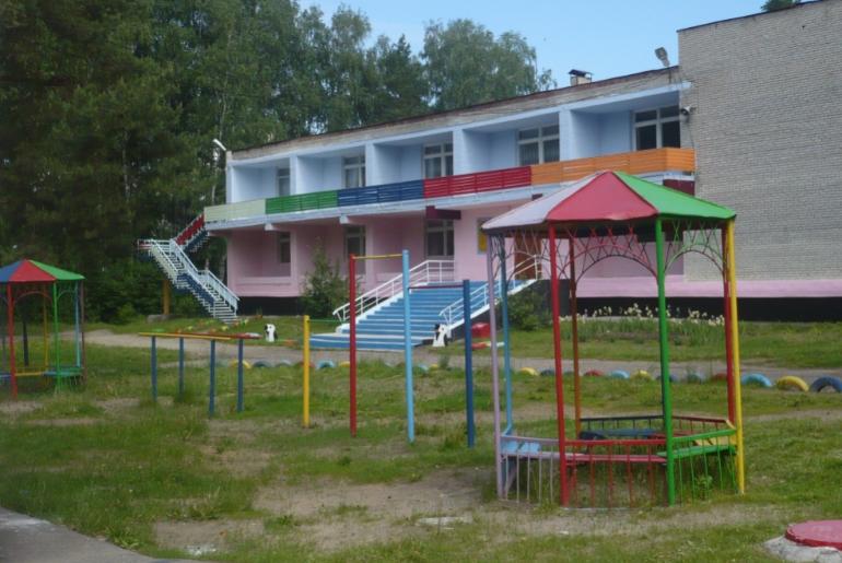 Детский оздоровительный лагерь"Заря"