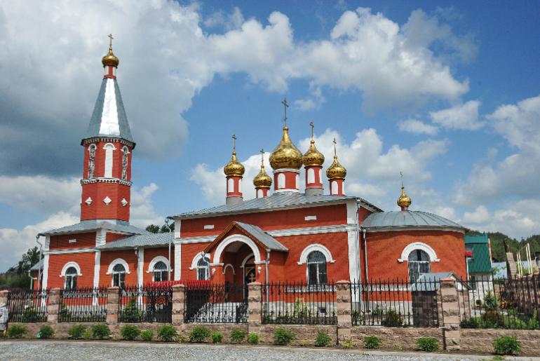 Храм Преподобного Серафима Саровского Городищенский район 