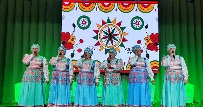 Областной фестиваль национальных культур " Без булдырабыз - Без бергэ" ( Мы создаем - Мы вместе)