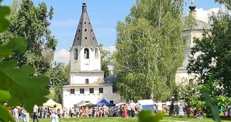4 июля 2026 года в селе Радищево развернётся Областной фольклорный праздник «Тихвинская ярмарка» 4 июля 2026 года в селе Радищево развернётся Областной фольклорный праздник «Тихвинская ярмарка»