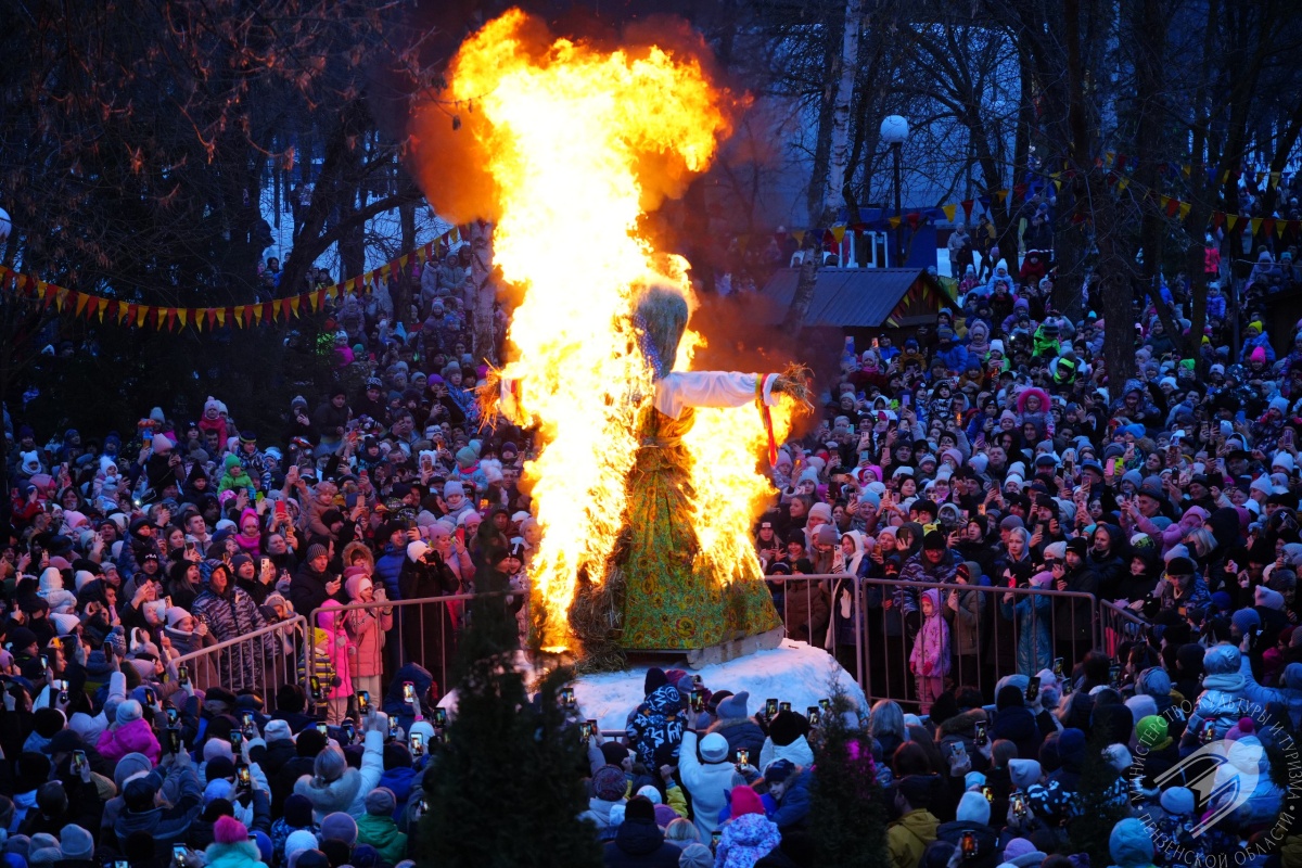 Фольклорный праздник «Широкая Масленица» Фольклорный праздник «Широкая Масленица»